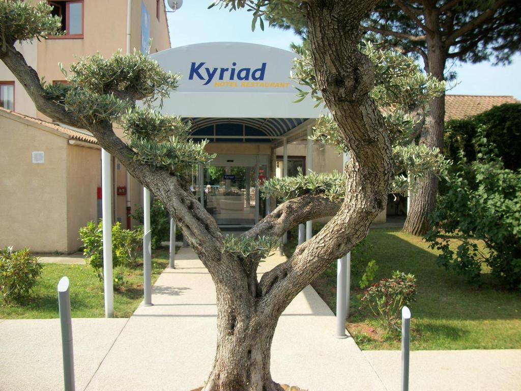 Kyriad Montpellier Aeroport - Gare Sud De France Mauguio Exterior foto
